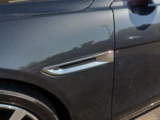 Voertuigafbeelding 42