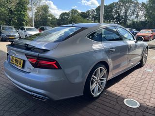 Voertuigafbeelding 6