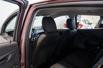 Voertuigafbeelding 8