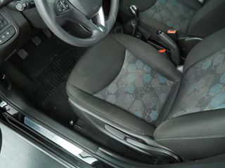 Voertuigafbeelding 20