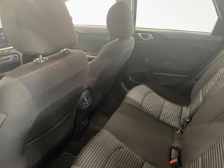 Voertuigafbeelding 28