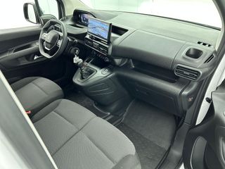 Voertuigafbeelding 16