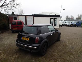 Voertuigafbeelding 4