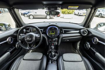 Voertuigafbeelding 20