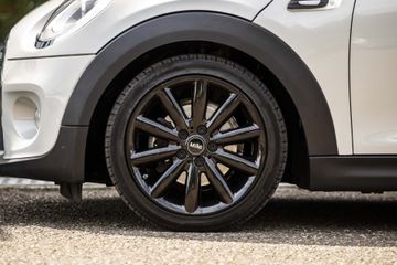 Voertuigafbeelding 8