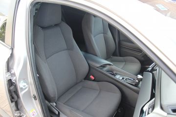 Voertuigafbeelding 12