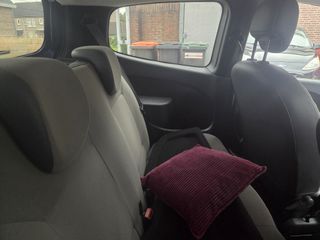 Voertuigafbeelding 14