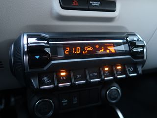 Voertuigafbeelding 21