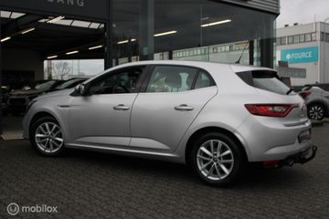 Voertuigafbeelding 12