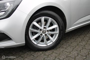 Voertuigafbeelding 3