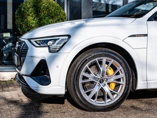 Voertuigafbeelding 42