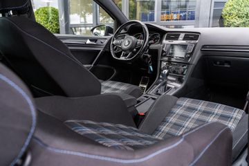 Voertuigafbeelding 17