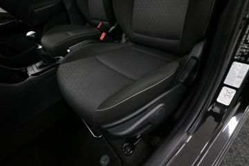 Voertuigafbeelding 12