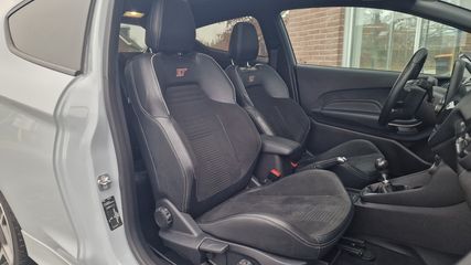 Voertuigafbeelding 3