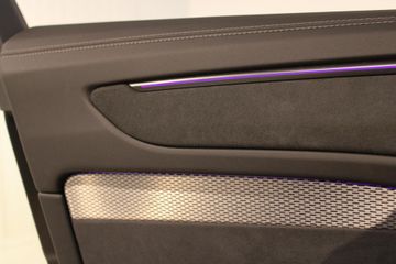 Voertuigafbeelding 76