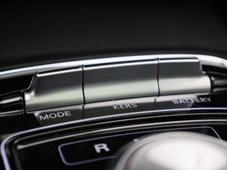 Voertuigafbeelding 26