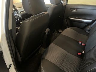 Voertuigafbeelding 14