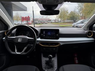 Voertuigafbeelding 12