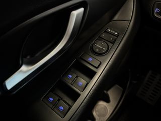 Voertuigafbeelding 26