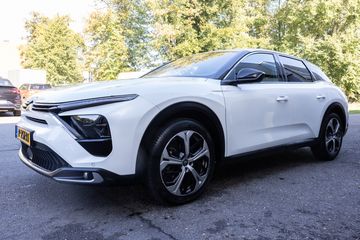 Voertuigafbeelding 13