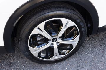 Voertuigafbeelding 7