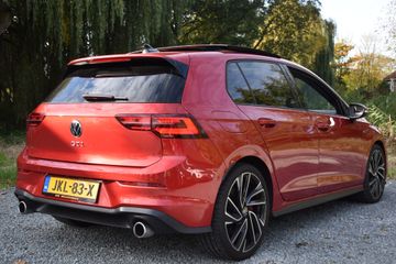 Voertuigafbeelding 2