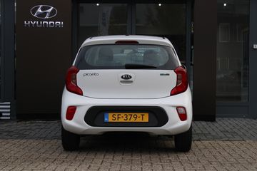 Voertuigafbeelding 5