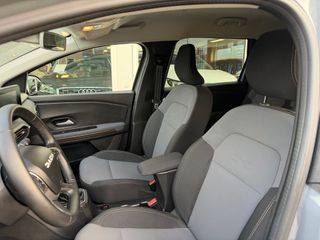 Voertuigafbeelding 25