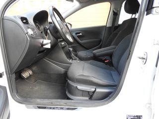 Voertuigafbeelding 9