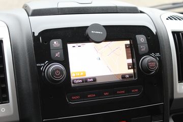 Voertuigafbeelding 12