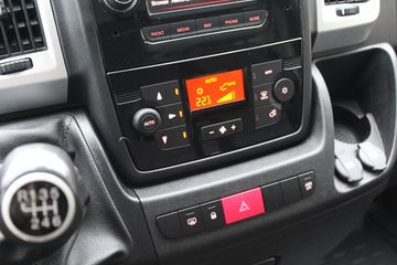 Voertuigafbeelding 14