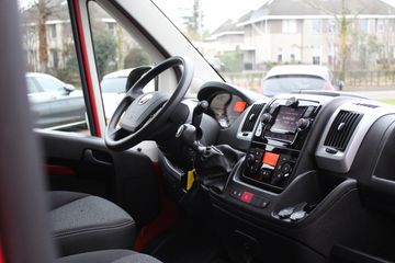 Voertuigafbeelding 6