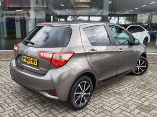 Voertuigafbeelding 3