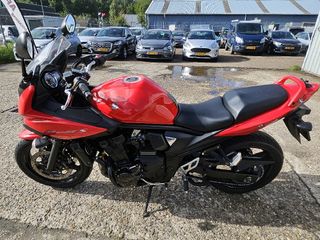 Voertuigafbeelding 13