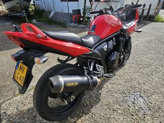 Voertuigafbeelding 4