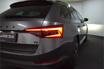 Voertuigafbeelding 12