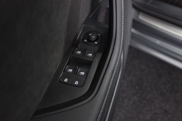 Voertuigafbeelding 44