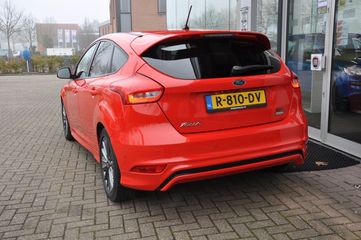 Voertuigafbeelding 4