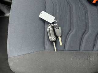 Voertuigafbeelding 13