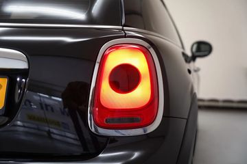 Voertuigafbeelding 28