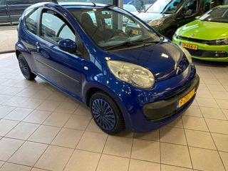 Voertuigafbeelding 6