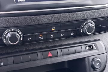 Voertuigafbeelding 26