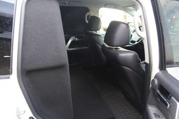 Voertuigafbeelding 7