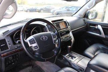 Voertuigafbeelding 8