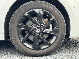 Voertuigafbeelding 7