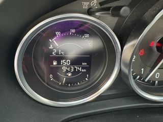 Voertuigafbeelding 12