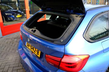 Voertuigafbeelding 8