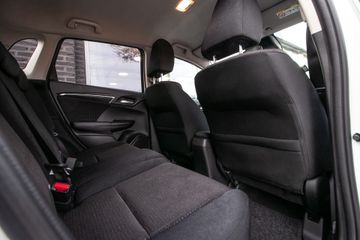 Voertuigafbeelding 6