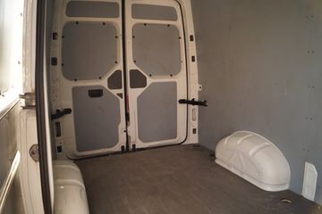 Voertuigafbeelding 8