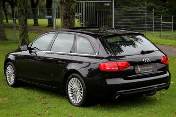 Voertuigafbeelding 3